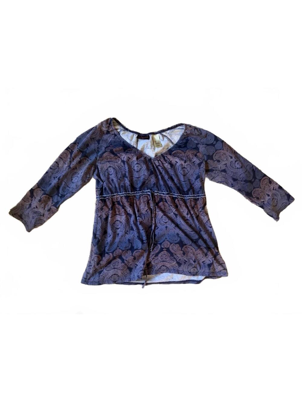 All cotton Y2K cinch waist tee!